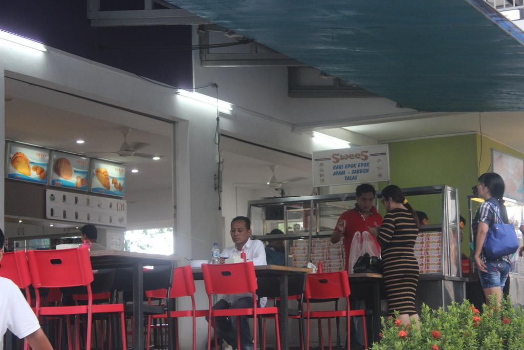 נגויה Biz Hotel Batam מראה חיצוני תמונה