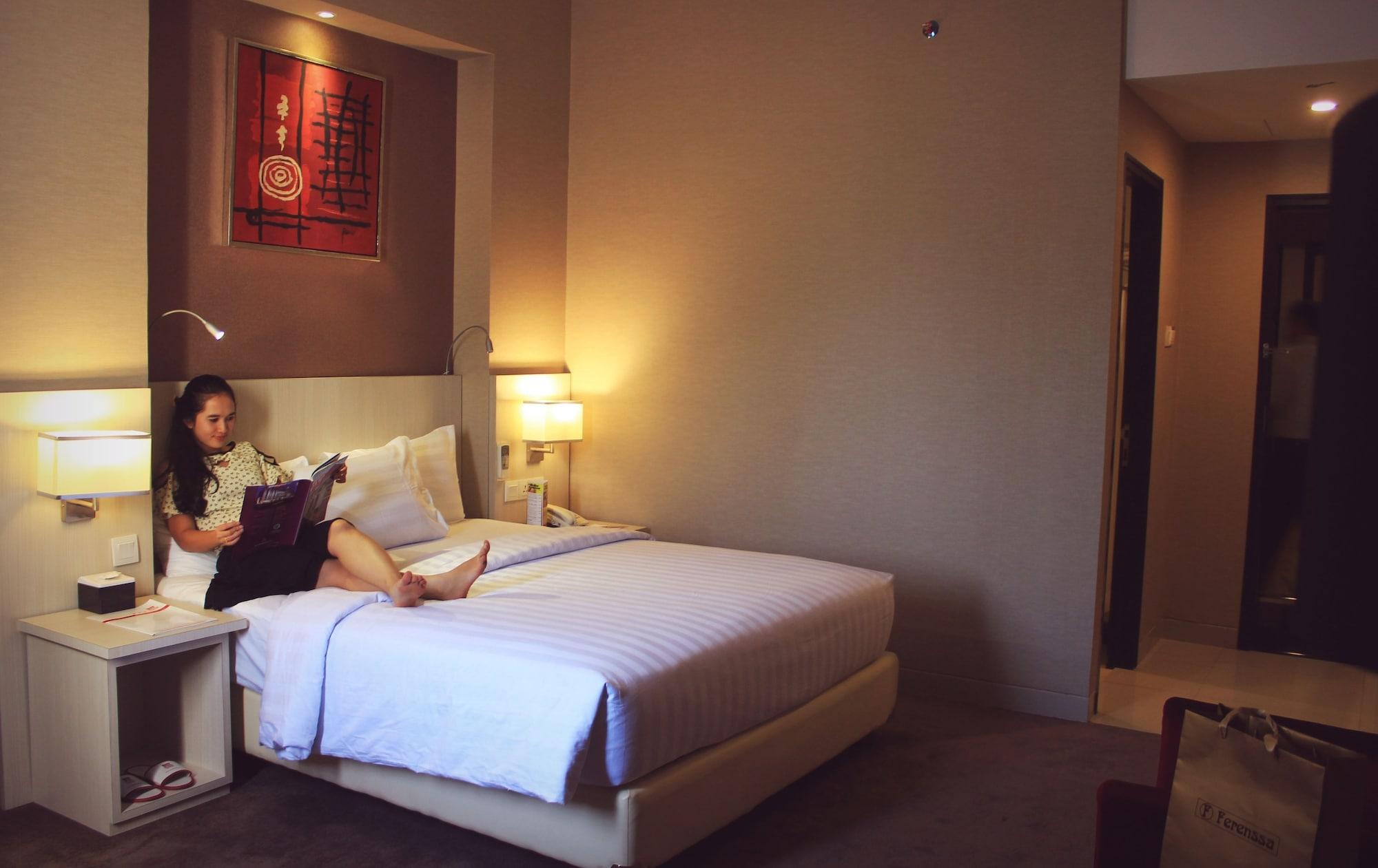 נגויה Biz Hotel Batam מראה חיצוני תמונה