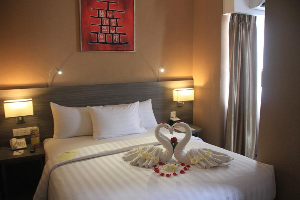 נגויה Biz Hotel Batam מראה חיצוני תמונה